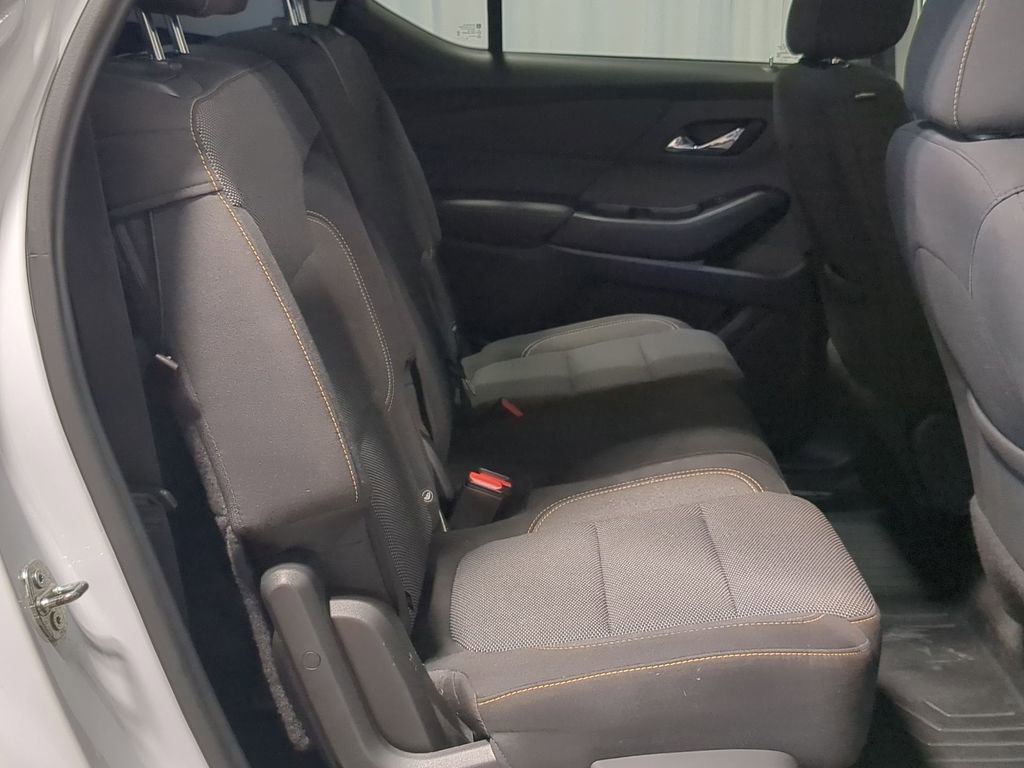 Thumbnail: 2020 Chevrolet Traverse - 30