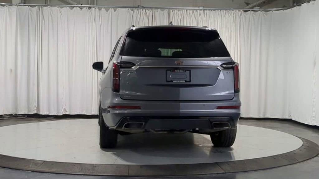 Thumbnail: 2021 Cadillac XT6 - 9