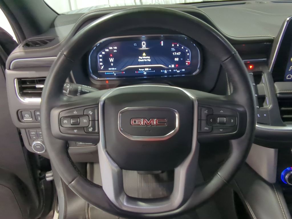 Thumbnail: 2023 GMC Yukon XL - 23