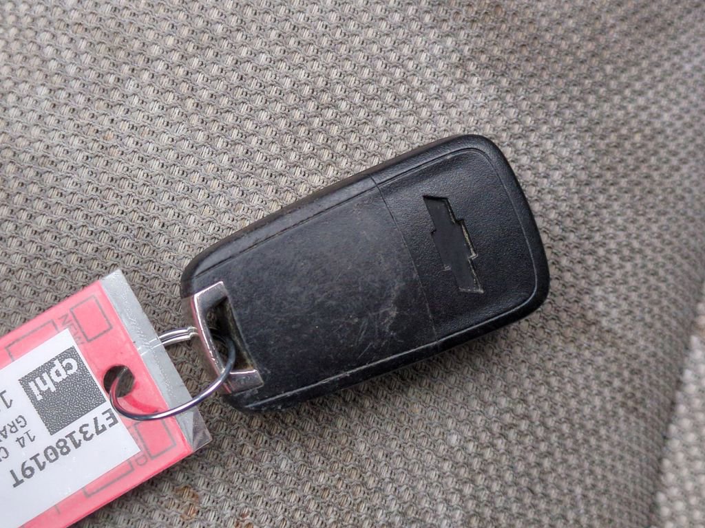 Thumbnail: 2014 Chevrolet Cruze - 35