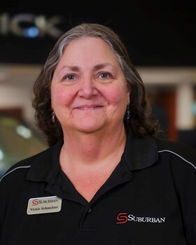 Staff member Vickie Schmelzer from ID_55f46d