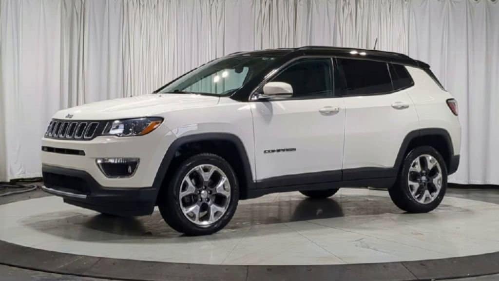 Thumbnail: 2019 Jeep Compass - 4