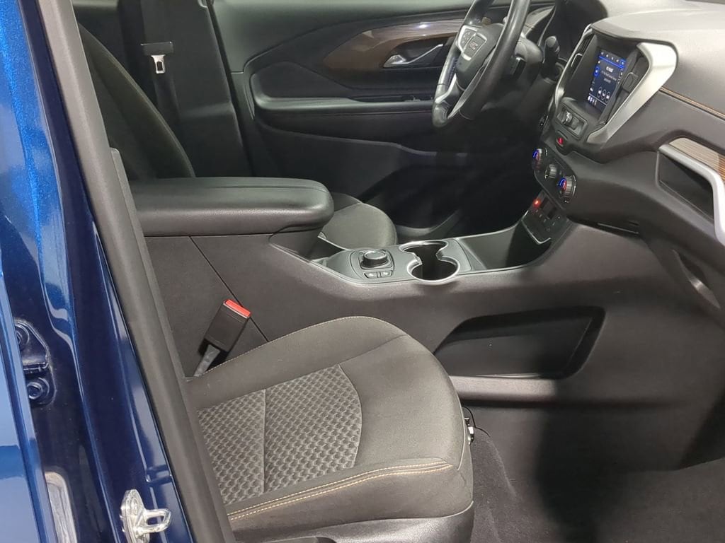 Thumbnail: 2020 GMC Terrain - 27