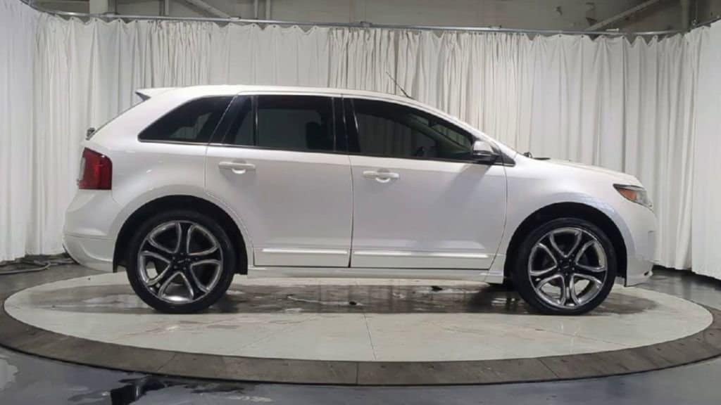 Thumbnail: 2013 Ford Edge - 11