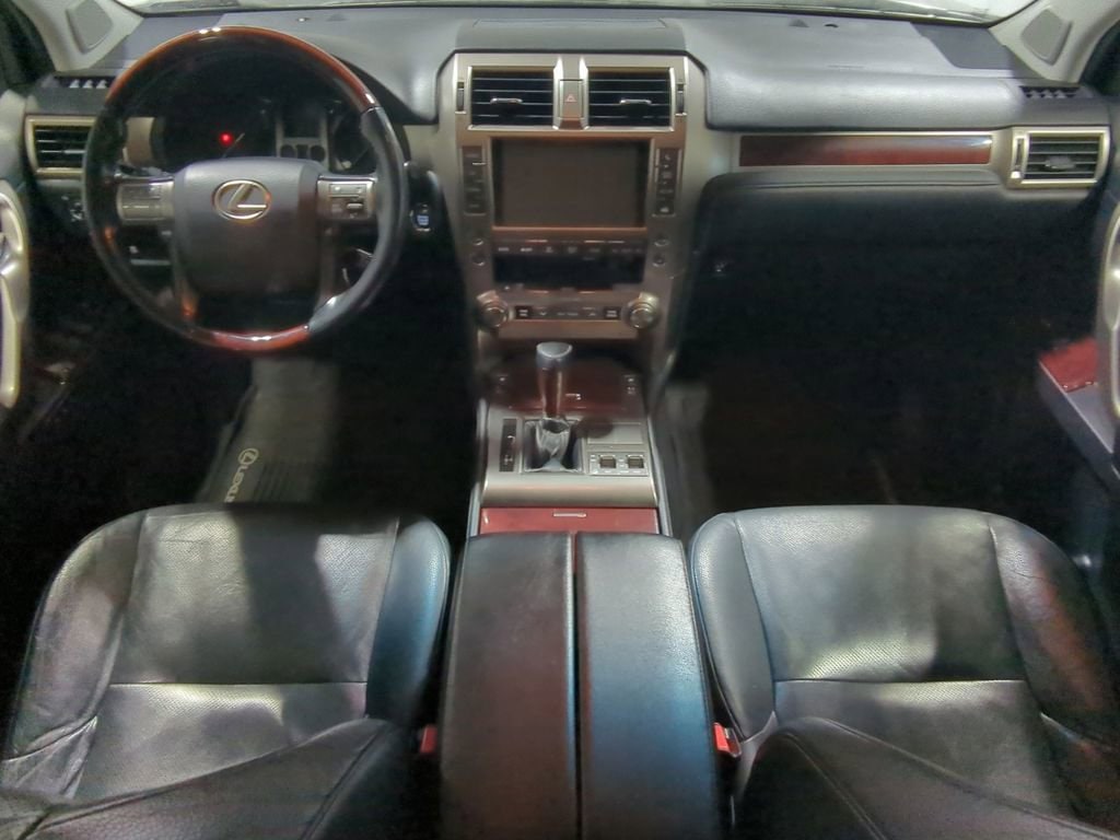 Thumbnail: 2016 Lexus GX - 15