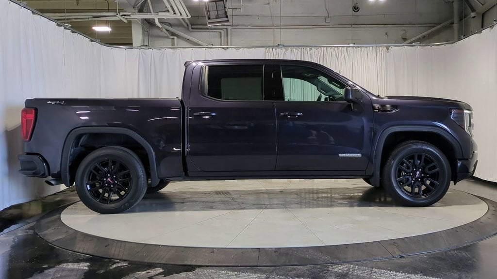 Thumbnail: 2022 GMC Sierra 1500 - 9