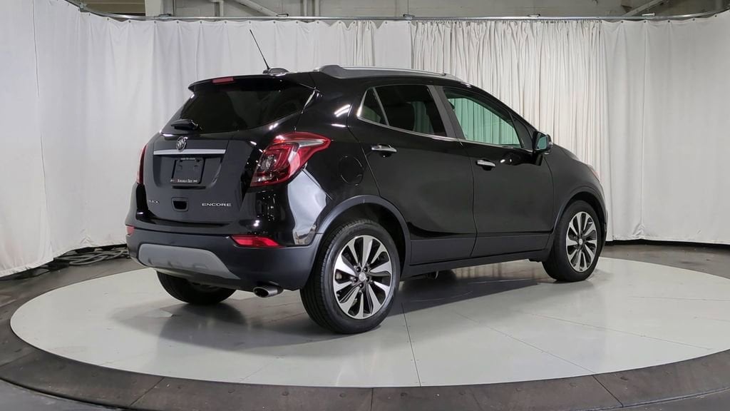 Thumbnail: 2018 Buick Encore - 10