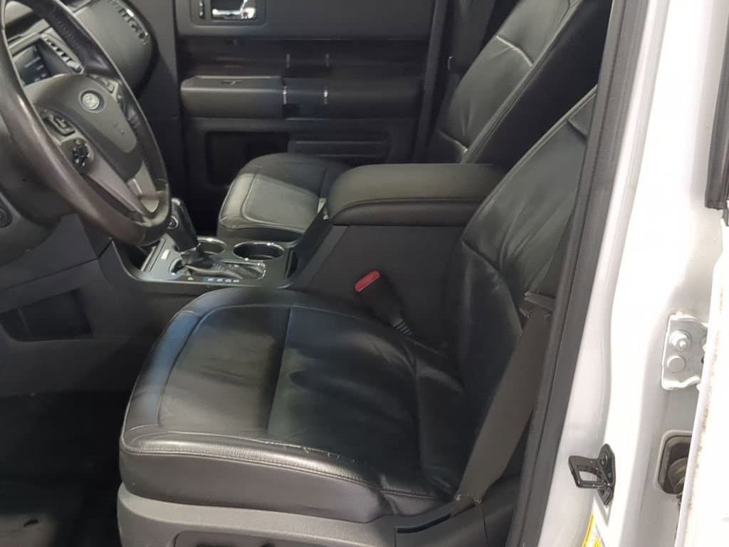Thumbnail: 2016 Ford Flex - 19