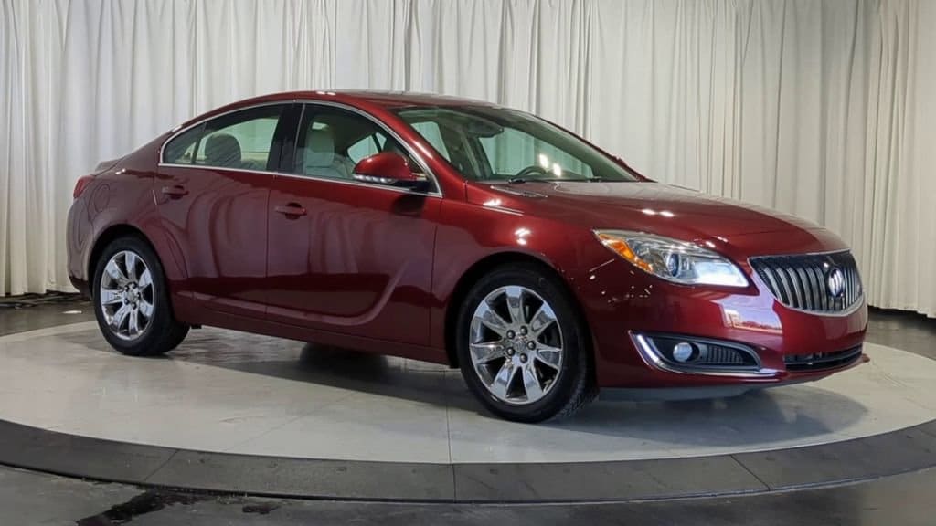 Thumbnail: 2016 Buick Regal - 3