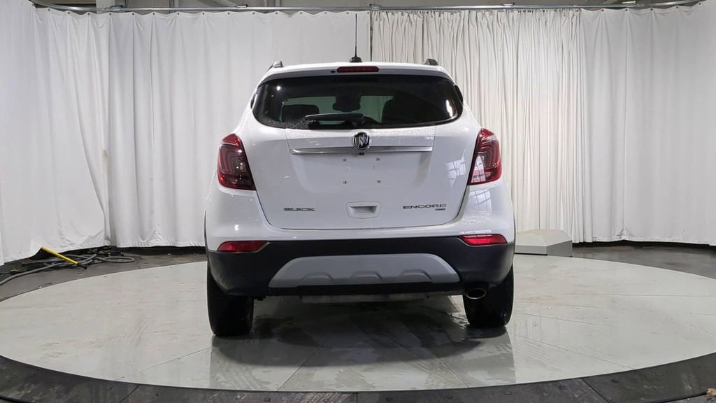 Thumbnail: 2018 Buick Encore - 9