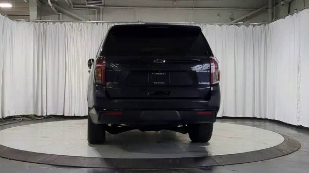 Thumbnail: 2023 Chevrolet Tahoe - 9