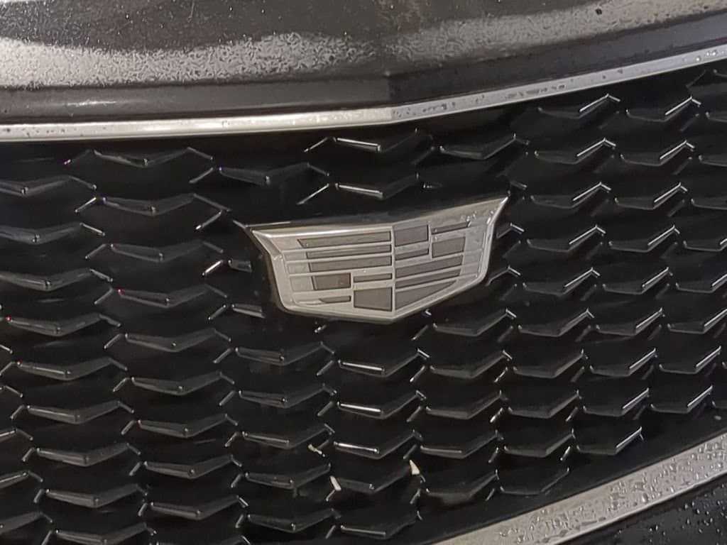 Thumbnail: 2023 Cadillac XT4 - 23