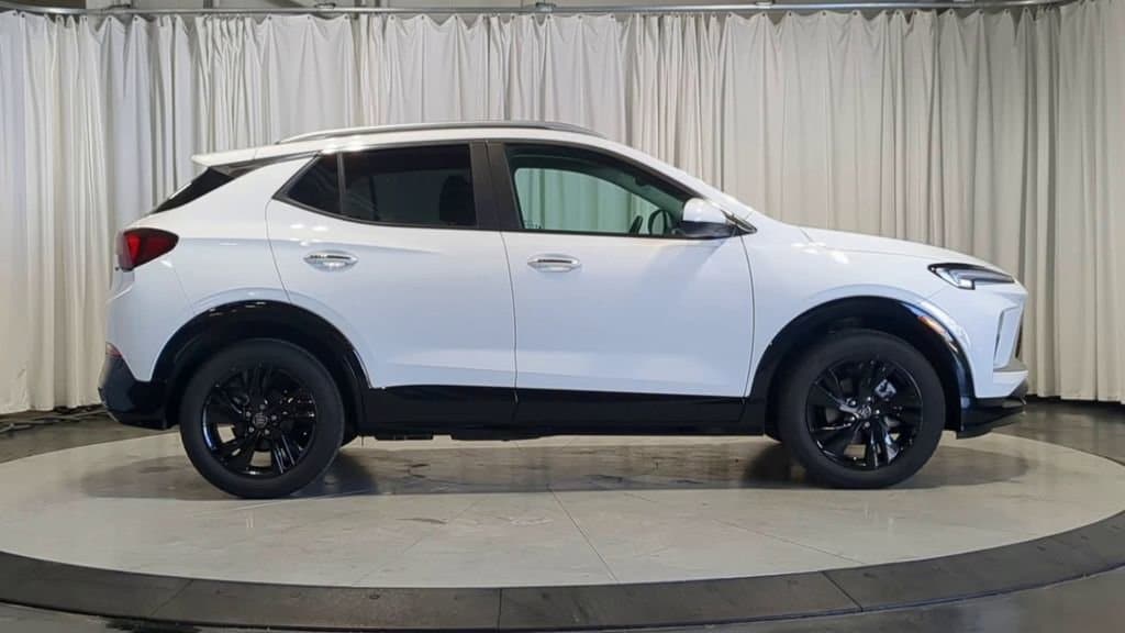 Thumbnail: 2024 Buick Encore GX - 11