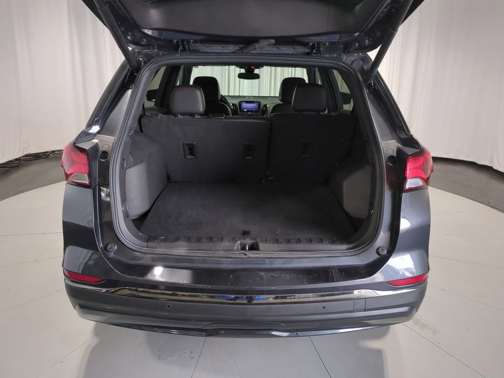 Thumbnail: 2022 Chevrolet Equinox - 33