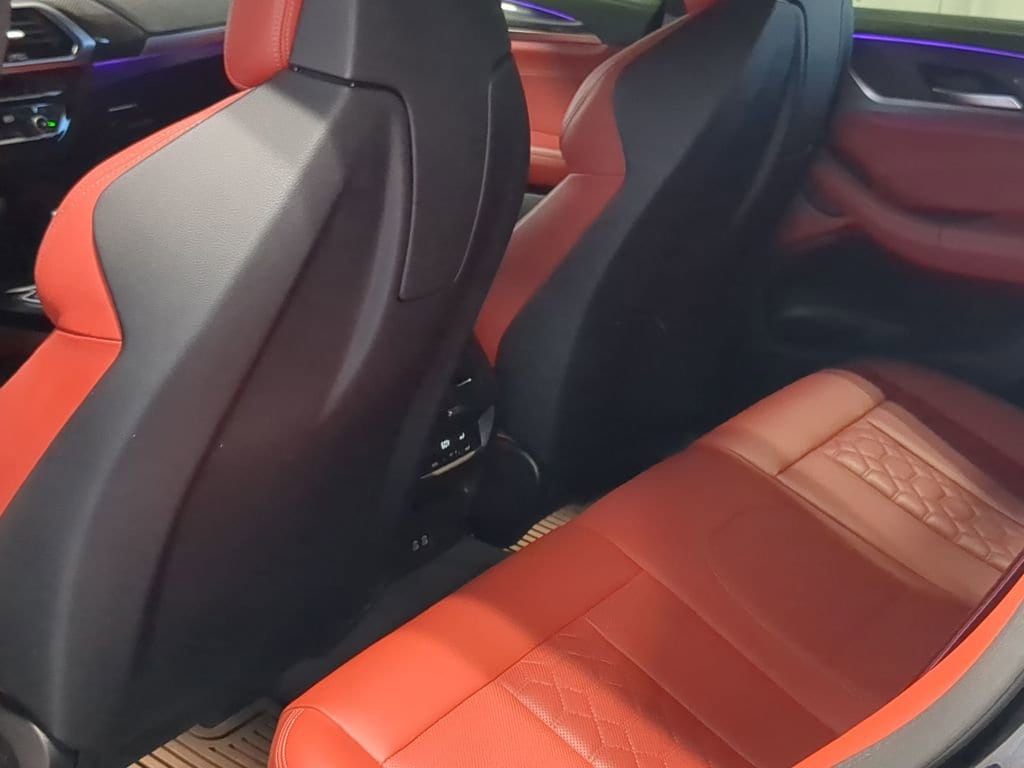 Thumbnail: 2021 BMW X4 - 22