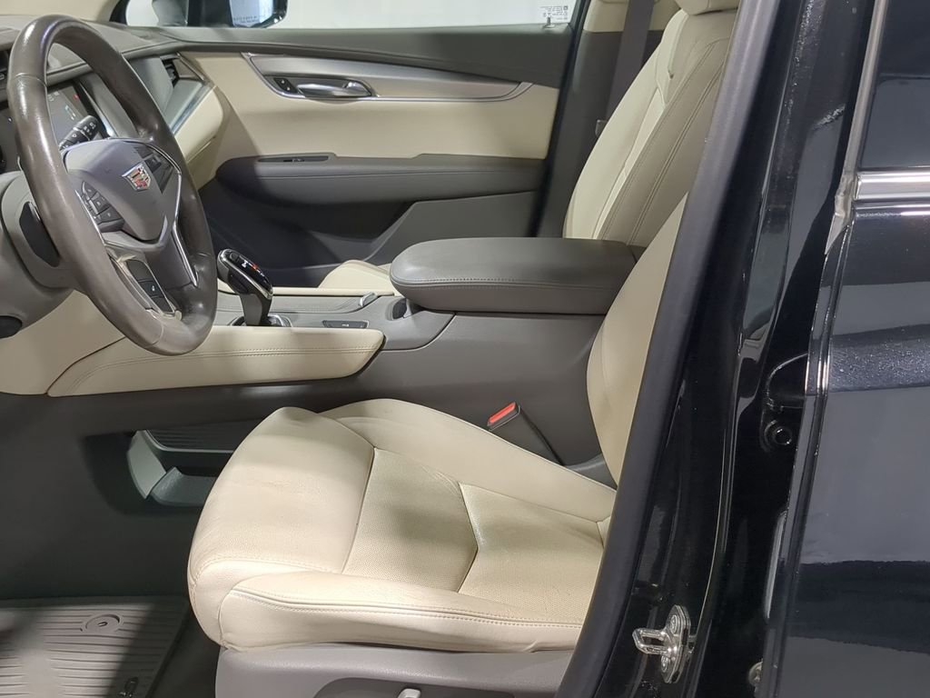 Thumbnail: 2018 Cadillac XT5 - 29