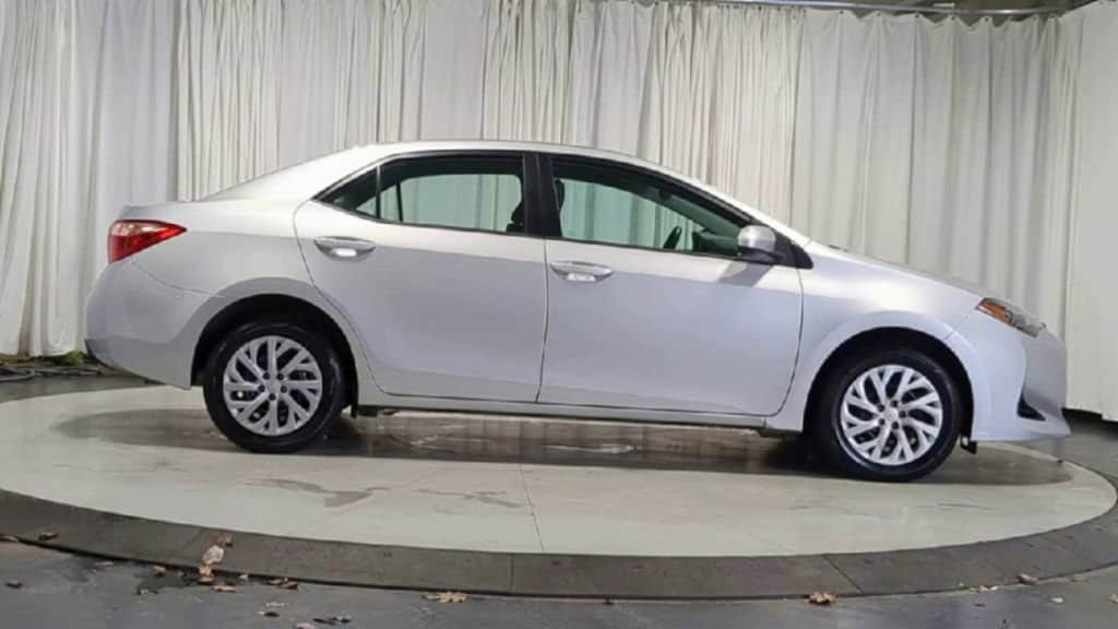 Thumbnail: 2018 Toyota Corolla - 11