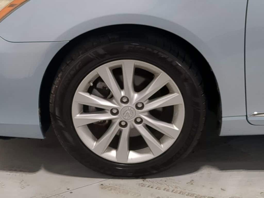 Thumbnail: 2011 Lexus ES - 17