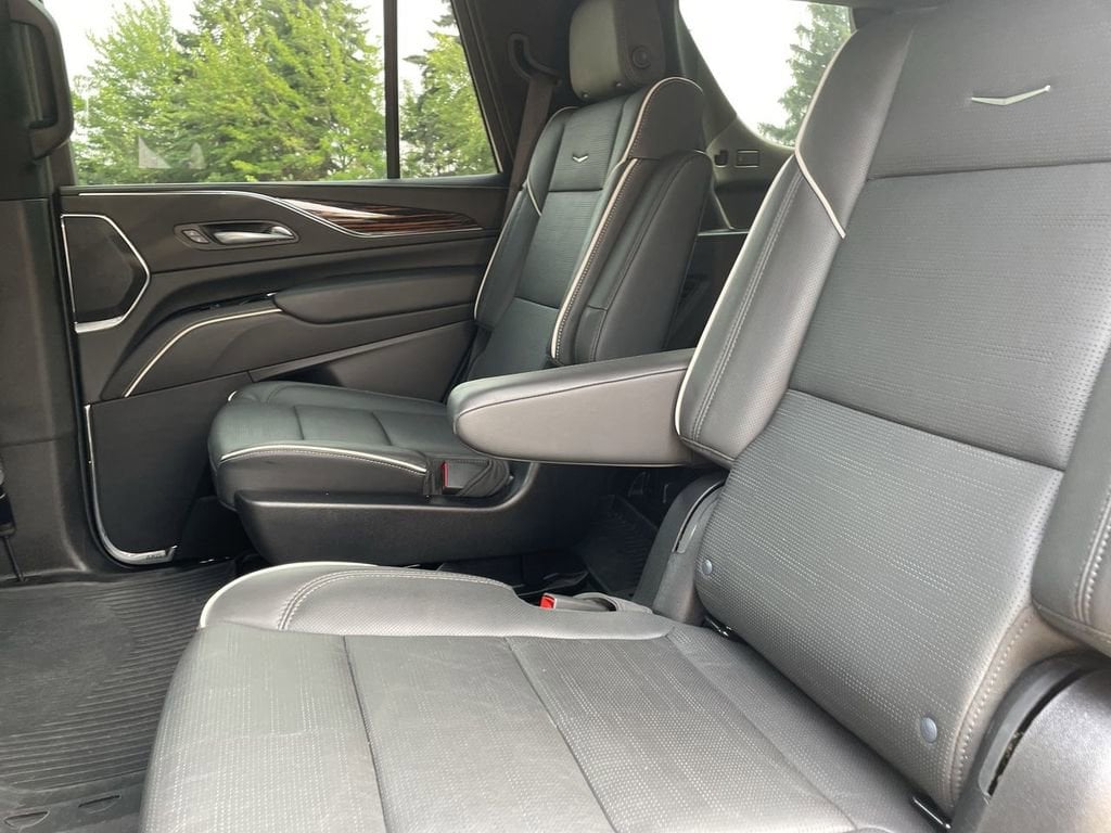 Thumbnail: 2024 Cadillac Escalade - 24