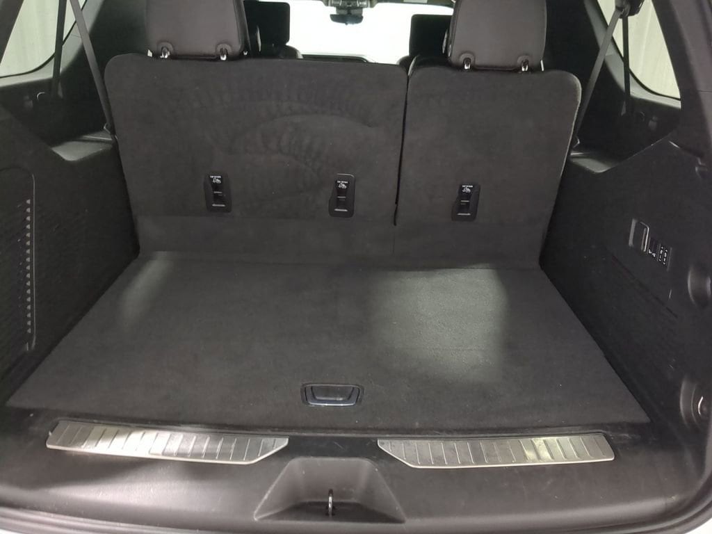 Thumbnail: 2024 GMC Yukon XL - 32