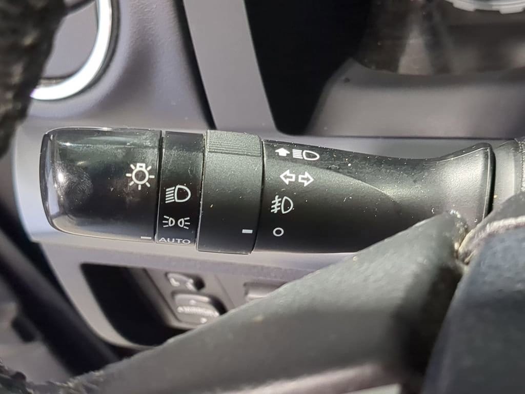 Thumbnail: 2020 Toyota Tundra - 32