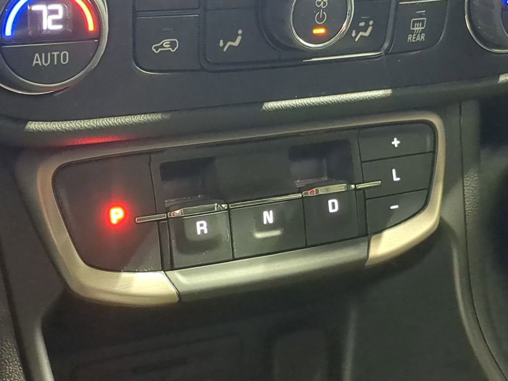 Thumbnail: 2022 GMC Terrain - 38