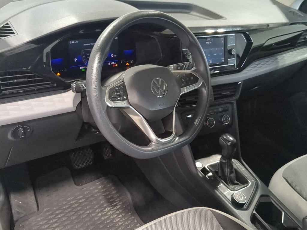 Thumbnail: 2022 Volkswagen Taos - 9