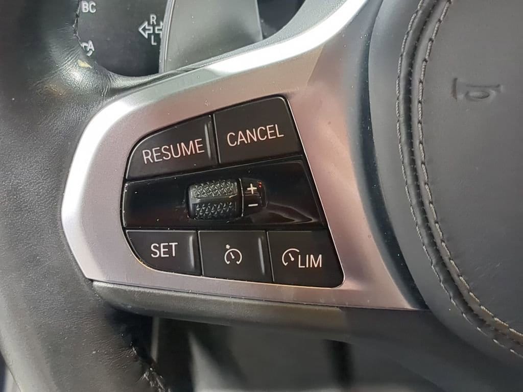 Thumbnail: 2019 BMW 8 Series - 27