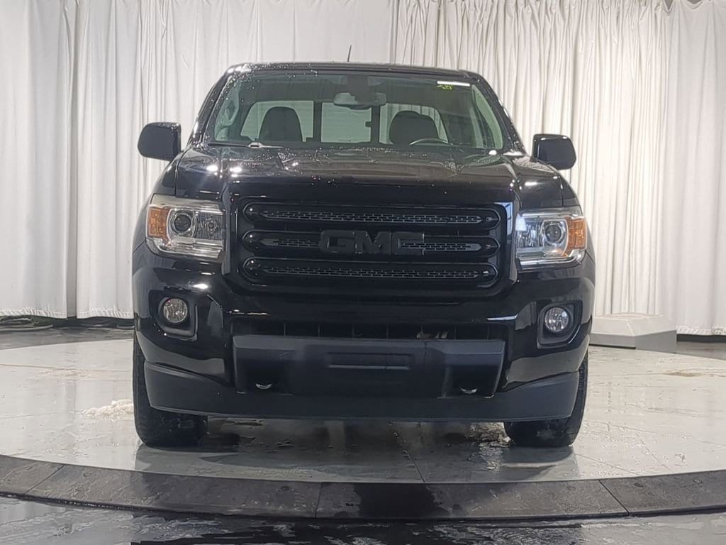 Thumbnail: 2016 GMC Canyon - 21