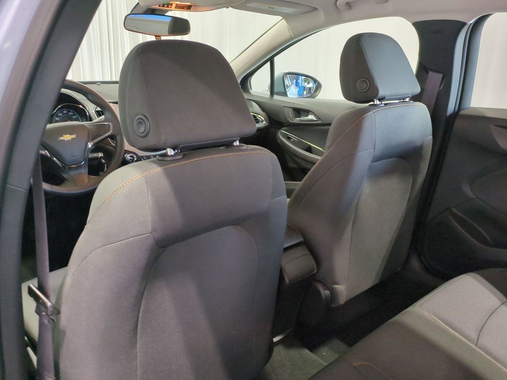 Thumbnail: 2017 Chevrolet Cruze - 16