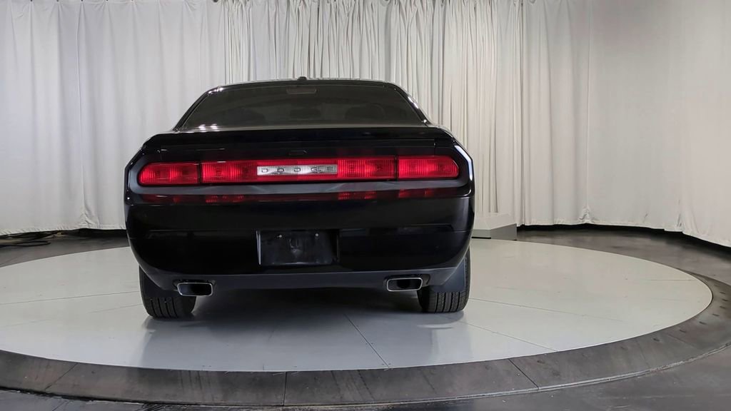 Thumbnail: 2014 Dodge Challenger - 9