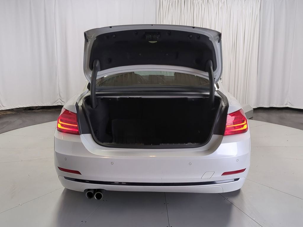 Thumbnail: 2016 BMW 4 Series - 37