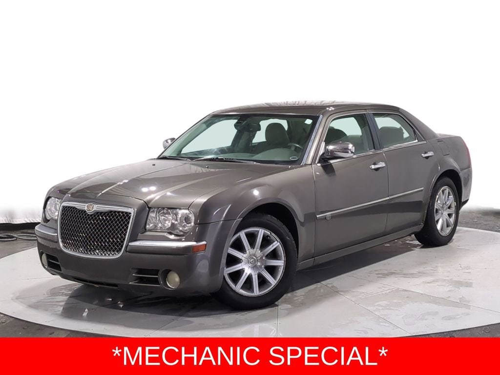 2010 Chrysler 300 C -
                  Troy, MI
