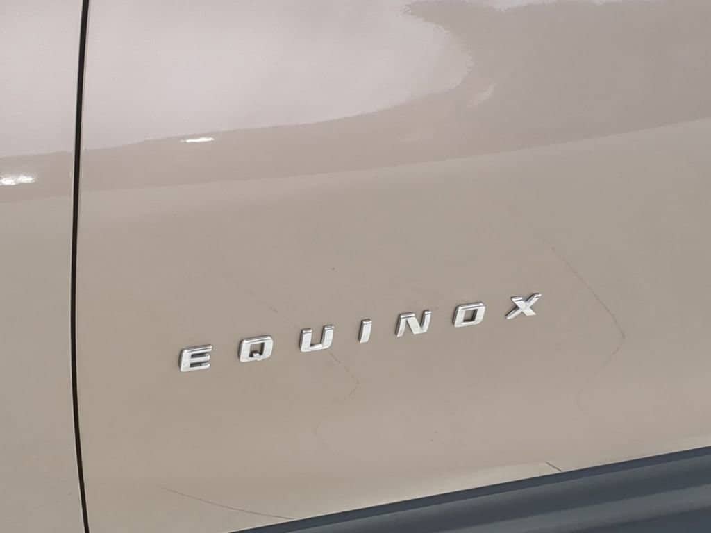 Thumbnail: 2019 Chevrolet Equinox - 16