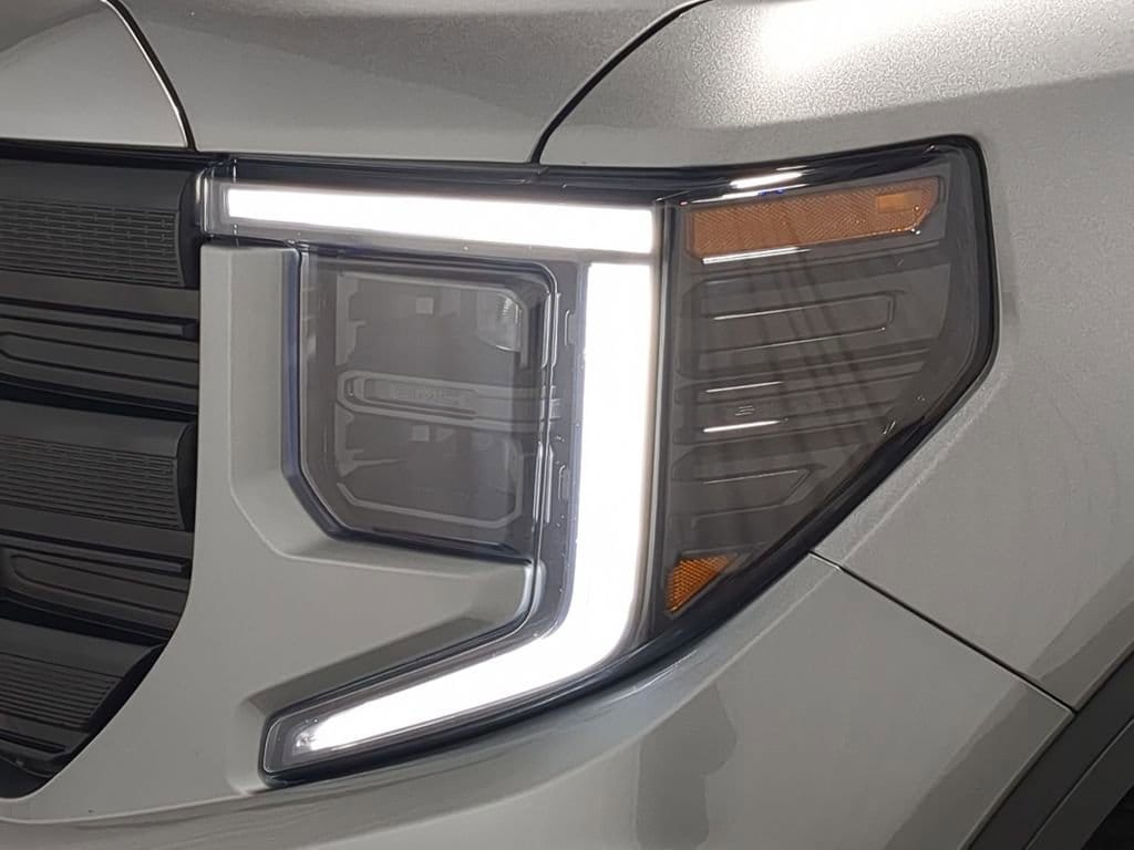 Thumbnail: 2025 GMC Sierra 1500 - 18