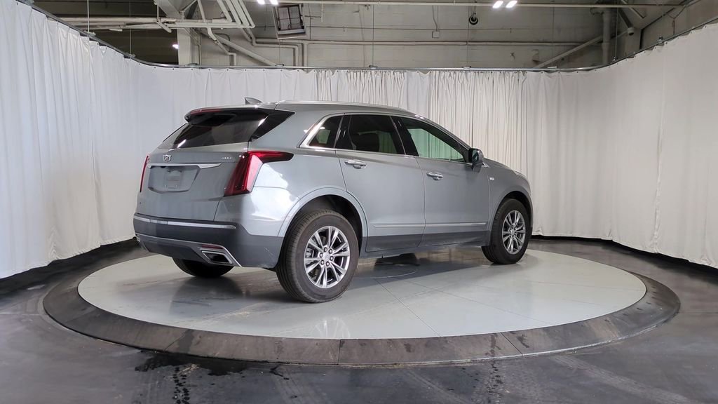 Thumbnail: 2023 Cadillac XT5 - 8
