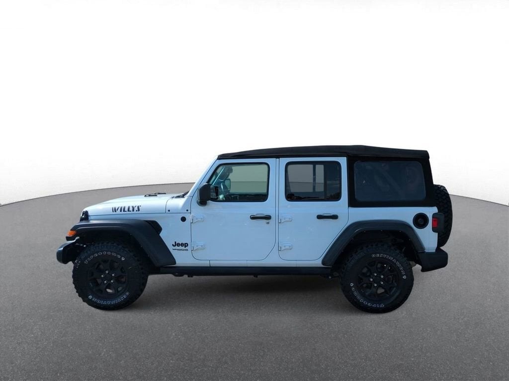 Thumbnail: 2022 Jeep Wrangler - 6