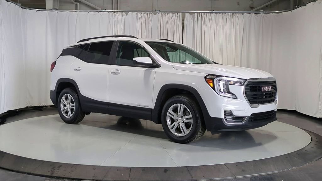 Thumbnail: 2022 GMC Terrain - 2
