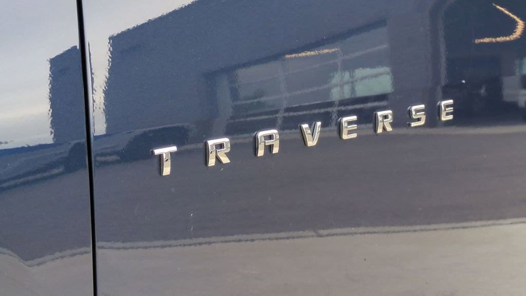 Thumbnail: 2022 Chevrolet Traverse - 11