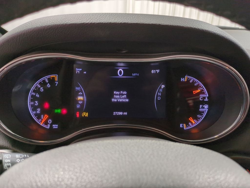 2018 Jeep Grand Cherokee Laredo 33