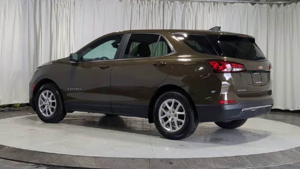 Thumbnail: 2023 Chevrolet Equinox - 8