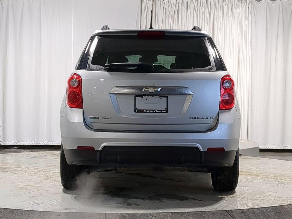 Thumbnail: 2012 Chevrolet Equinox - 16