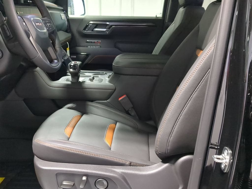 Thumbnail: 2026 GMC Sierra 1500 - 19