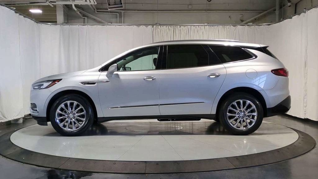 Thumbnail: 2021 Buick Enclave - 6