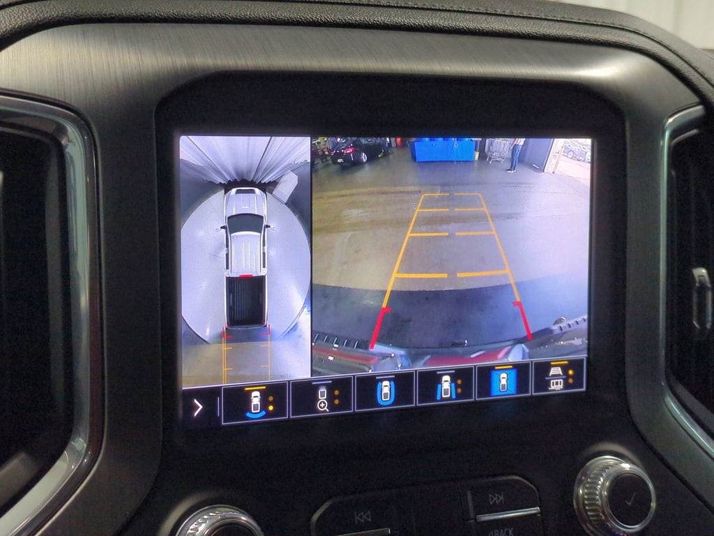 Thumbnail: 2021 GMC Sierra 2500 - 33