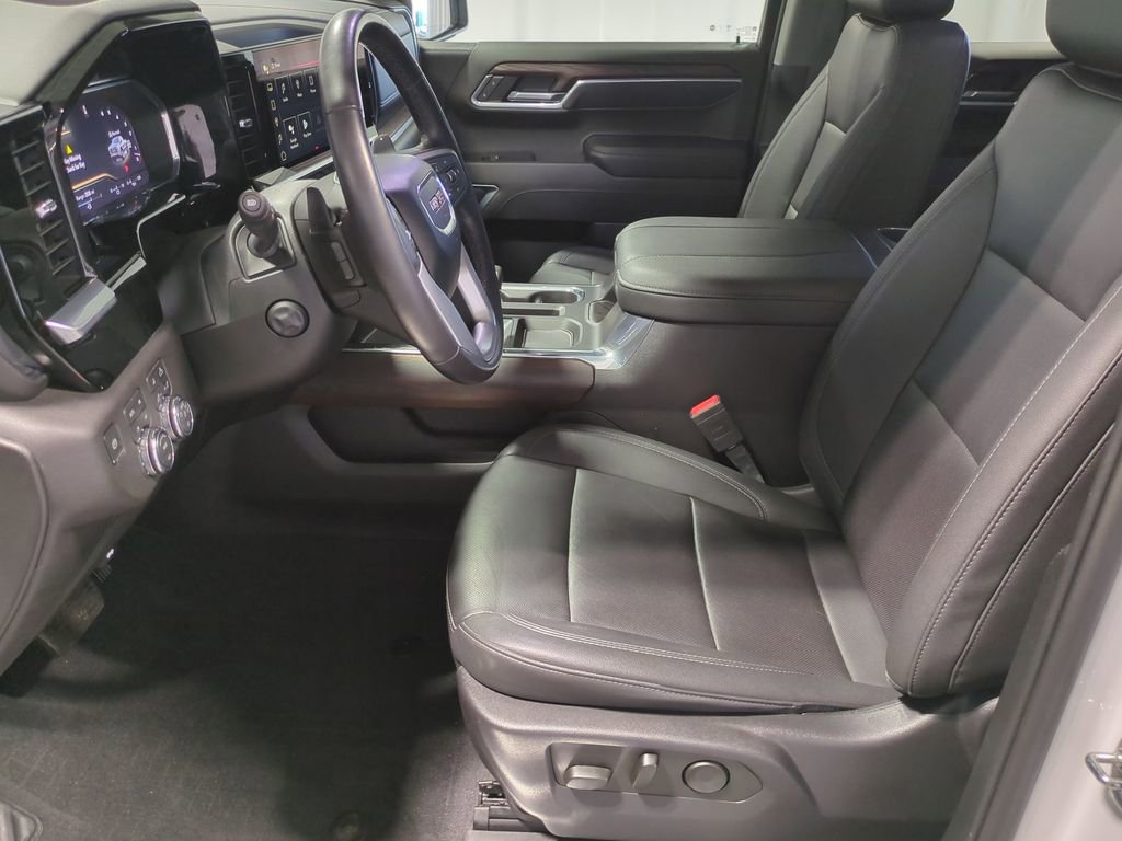 Thumbnail: 2023 GMC Sierra 1500 - 15