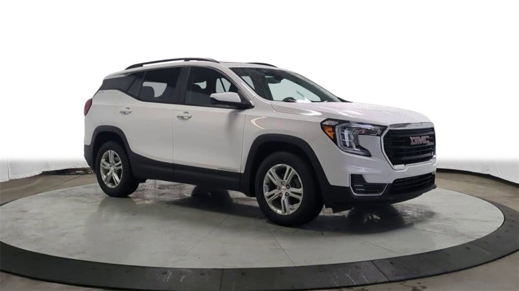 Certified 2022 GMC Terrain SLE with VIN 3GKALTEV5NL129772 for sale in Troy, MI