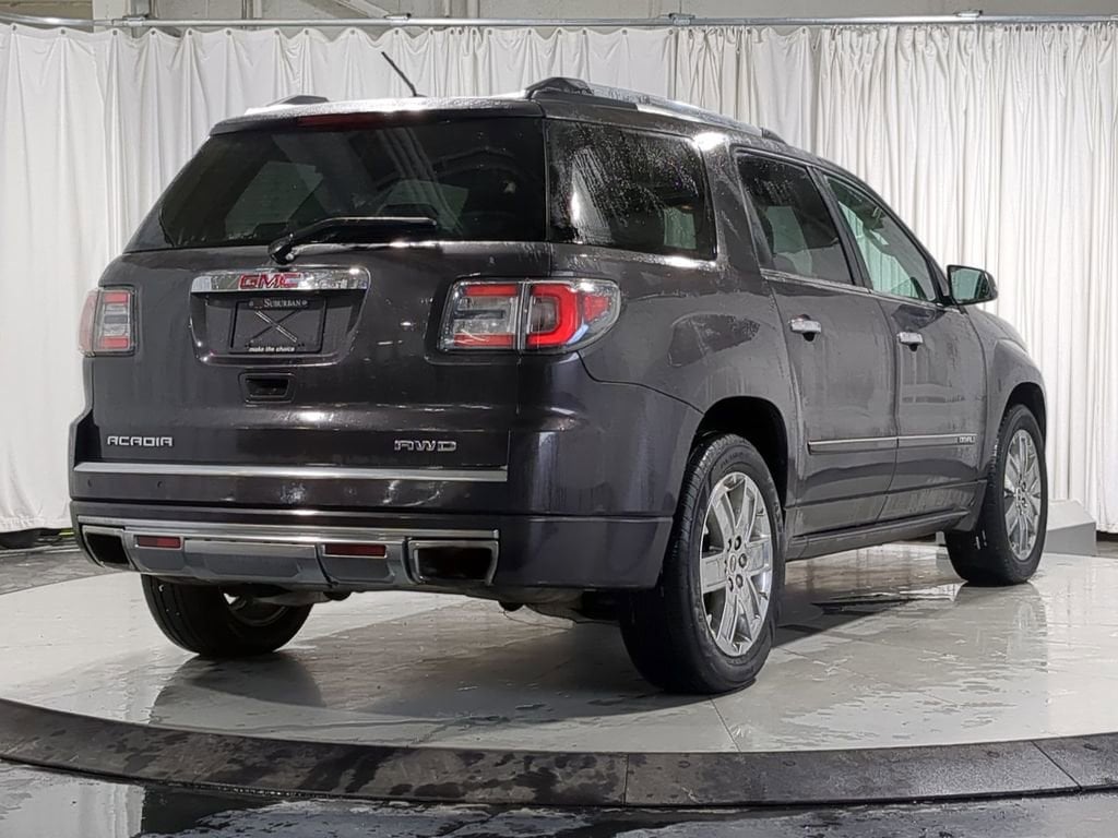 Thumbnail: 2015 GMC Acadia - 17