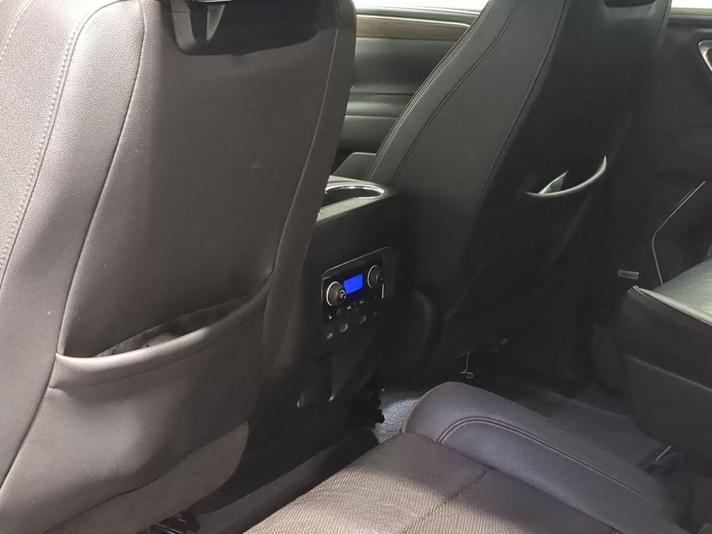 Thumbnail: 2023 Chevrolet Tahoe - 31