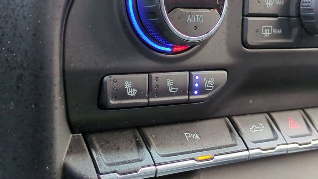 Thumbnail: 2021 Chevrolet Silverado 1500 - 36